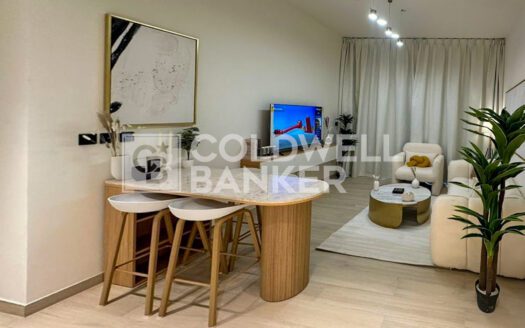 Fully Furnished | High Floor | Available 15th Dec