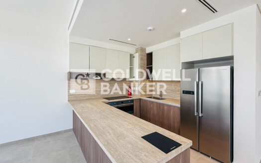 4 Beds + Maid | Close to Park | Single Row G+2