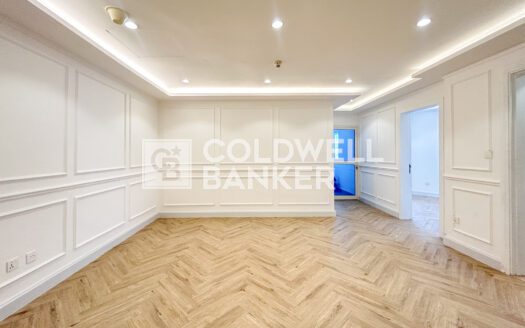 Fully Upgraded | 2 bedroom | High floor