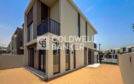 Upgraded | Close To Pool And Park | Spacious