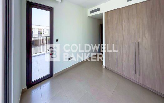 Upgraded | Close To Pool And Park | Spacious