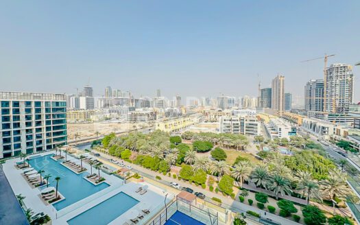 Spacious Layout | Corner Unit | Pool View