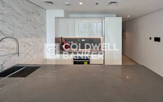 Luxury Living | High ROI | Vacant Soon