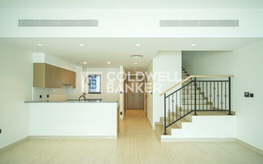 Beautiful 3BR TH | Park Facing | Ready to Move