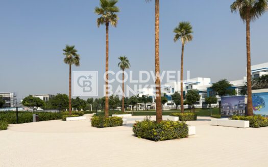 Beautiful 3BR TH | Park Facing | Ready to Move