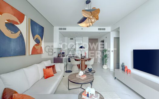 Luxurious Fully Furnished | Vacant | Bright Unit