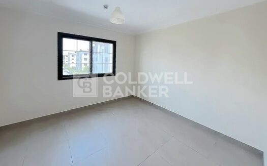 Unit Huge Layout | Unfurnished | Great Location