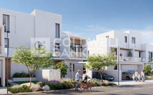 Single Row | On Site Lagoon | Resale