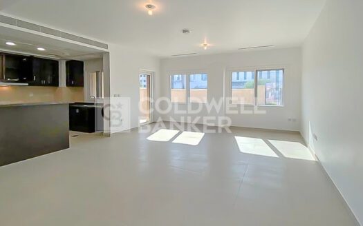 Best Community | Spacious | Vacant On January