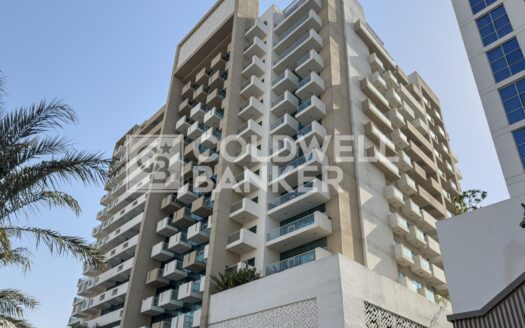 ROI Deal | Spacious Layout | Near to Metro