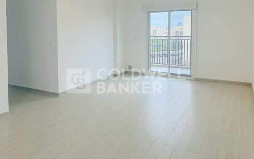 Vacant | Spacious Layout | 2BR+Maidroom