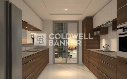 Spacious 1Br | Sea View | Vacant