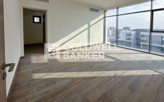 Private Garden | Amazing Community | Huge Layout