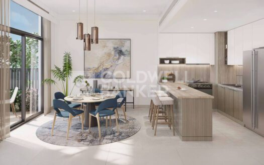 On the Park | Close to Amenities | Internal