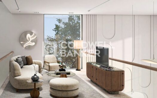 Resale | Bigger Plot | Spectacular Location