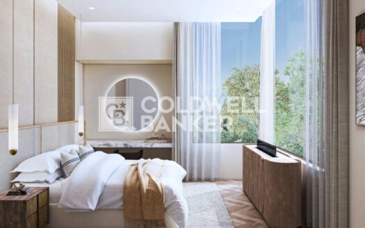 Resale | Bigger Plot | Spectacular Location