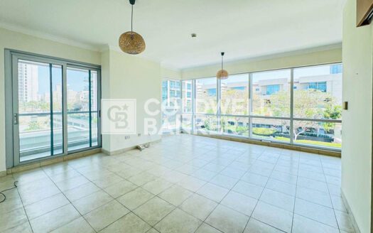 Spacious Apartment | Vacant | Open View