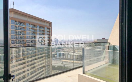 Spacious Layout | Unfurnished | Vacant