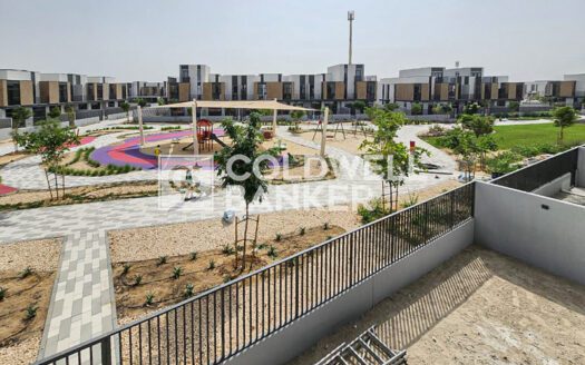 New and Vacant | On the Park | Single Row