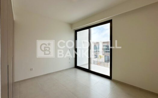 Brand new | Open Layout | Golden Beach