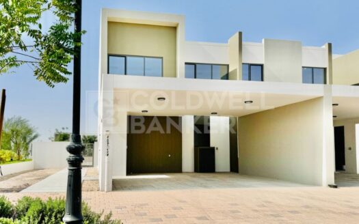 Amazing Villa | Good ROI | Spacious Villa