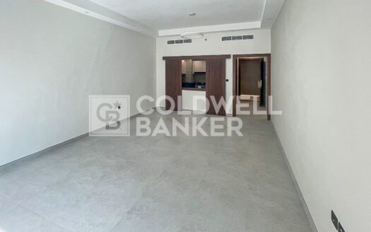 Vacant | Near Metro | Brand New