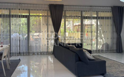 Exclusive | Renovated | Upgraded with Courtyard