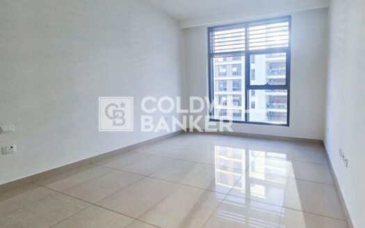 Spacious Unit | Park View | Vacant on Transfer