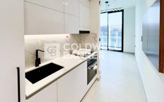 Vacant | Fully Furnished | Modern