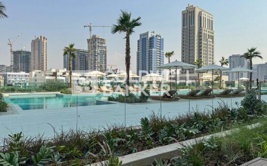 Park and Pool View | High Floor | Corner Unit