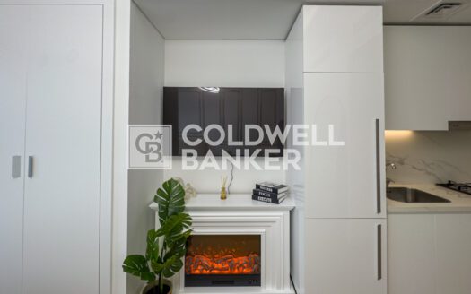 Renovated Unit | Amazing View | Spacious Unit