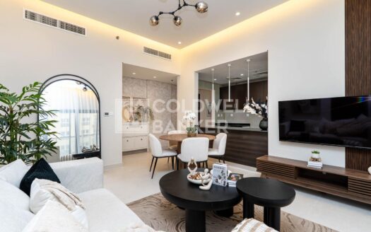 Closed Kitchen Layout | Spacious 1BR | Tenanted