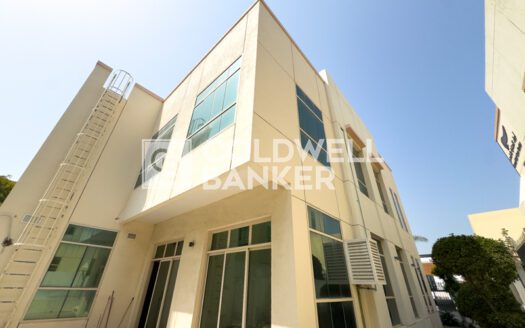Best For Commercial Use | Spacious Villa