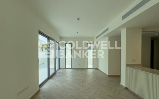 Corner | Exclusive | Great Investment