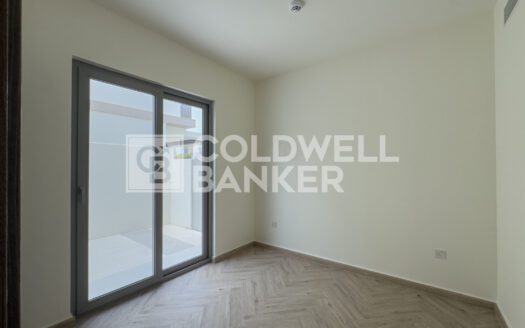 Corner | Exclusive | Great Investment