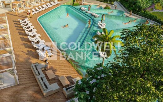 Genuine Resale | High Floor | Attractive Returns