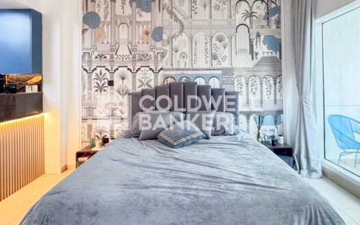 Upgraded Studio | High Floor | Furnished