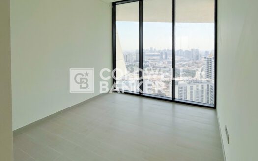 1BHK with Private Pool | High Floor | Prime Area