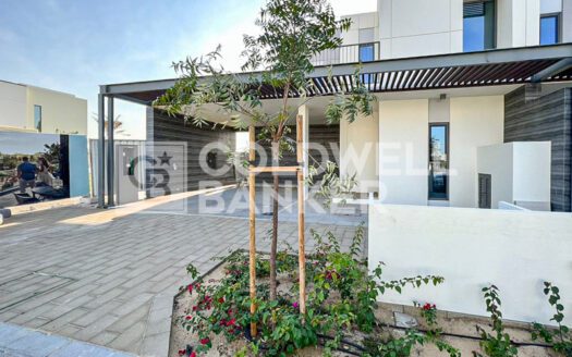 4BHK+Maid’s Room | Spacious Layout | 5 Cheques
