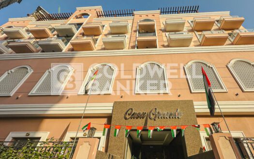 Luxury Furnished | Vacant | Near Circle Mall