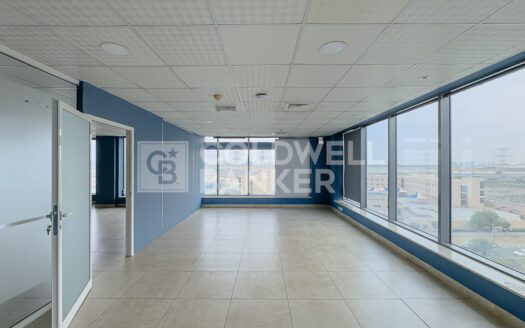 Ready To Move In | Top Floor | Business Hub Area