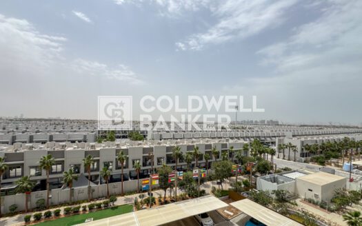 Vacant | High-End Layout | Townhouse Facing-View