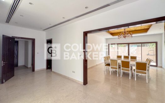 Vacant | Luxury Villa | Biggest Corner Plot