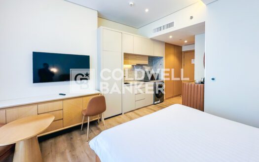 High-Rise 5-star Hotel | Vacant | Bills Included