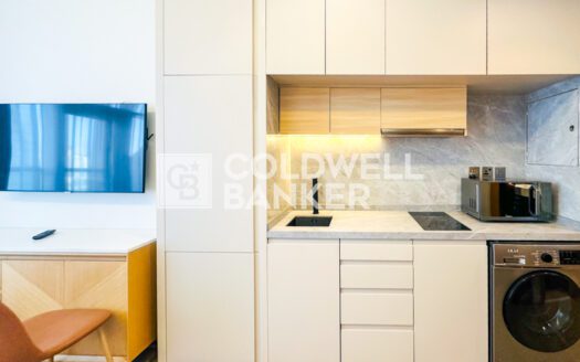 High-Rise 5-star Hotel | Vacant | Bills Included