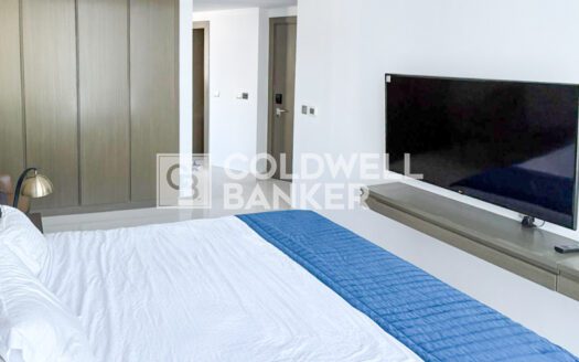 Vacant | Canal View | Prime Location