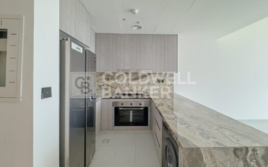 Huge Size | Kitchen Appliances | Ready To Move