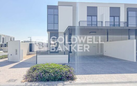 Corner Villa | Vastu | Landscaped
