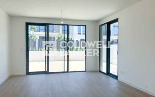 Corner Unit | Close to Amenities | Big Plot