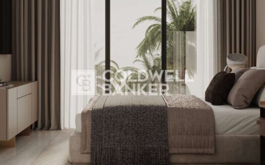 Waterfront Living | High Floor | Attractive Return